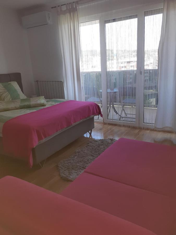 Apartman Krasula Doboj Exteriör bild