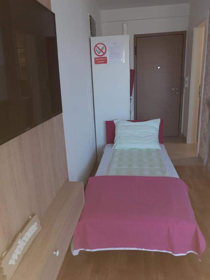 Apartman Krasula Doboj Exteriör bild